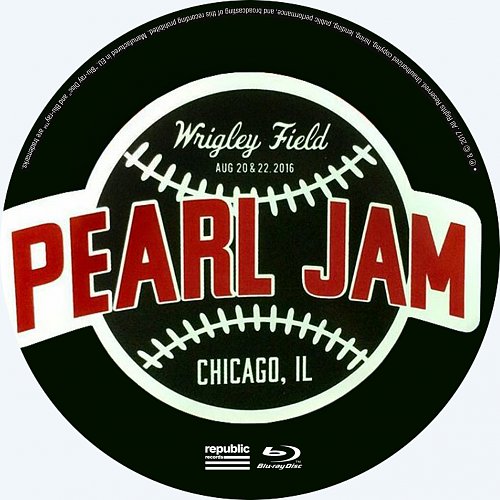 Pearl Jam Let's Play Two Live At Wrigley Field (2017) Covers