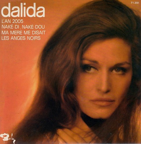 Ma mere me. Dalida. Далида 2005. Далида обложки альбомов. Далида с тёмными волосами.